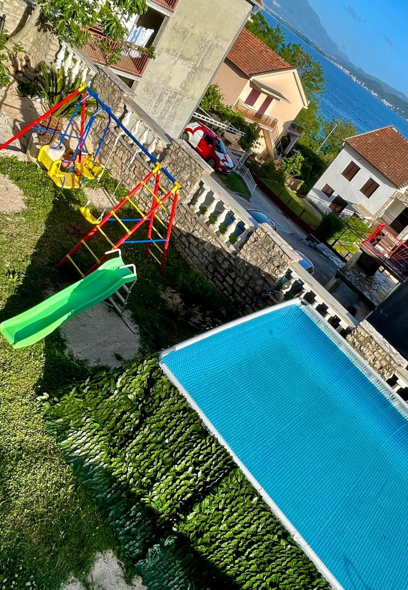 Family House With Pool & Sea View Aparthotel Bijela Exterior foto