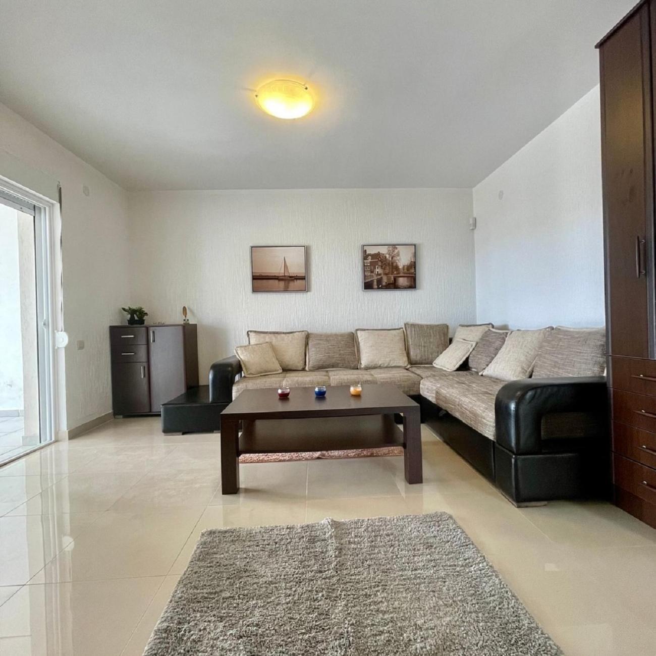 Family House With Pool & Sea View Aparthotel Bijela Exterior foto