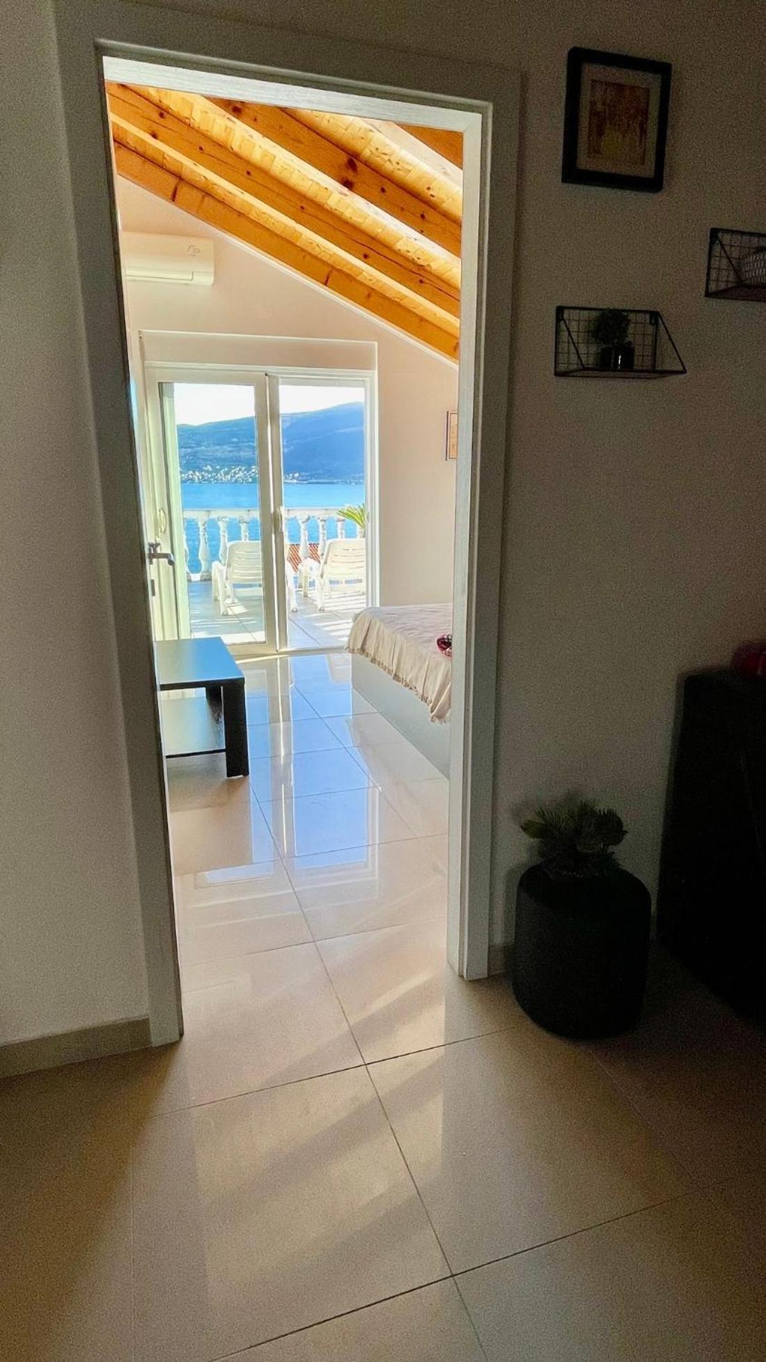 Family House With Pool & Sea View Aparthotel Bijela Exterior foto