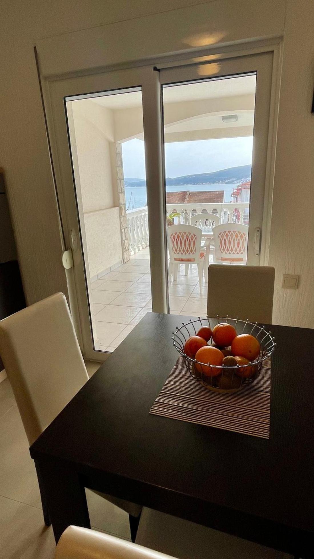 Family House With Pool & Sea View Aparthotel Bijela Exterior foto